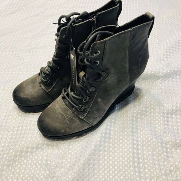 Sorel Joan uptown lace nubuck leather wedge boots - Picture 5 of 10